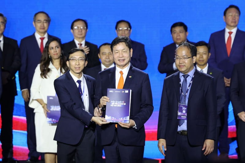 FPT Partners with Vietnam National Innovation Centre to Establish ...